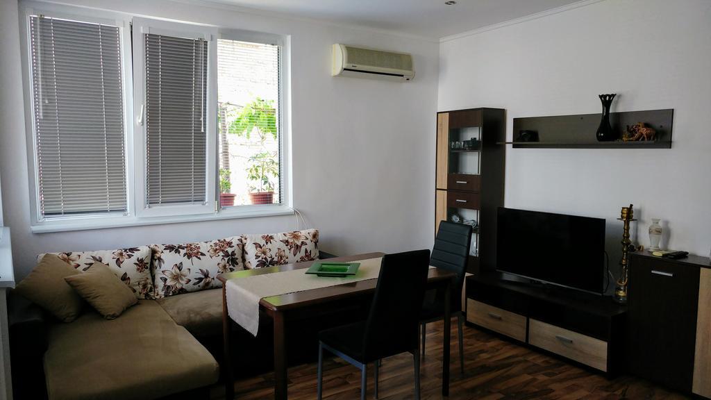 Single Apartment Elit Черноморець Екстер'єр фото